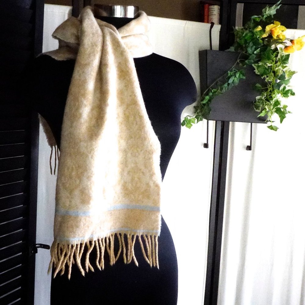 LORD & TAYLOR 100% Cashmere Scarf Tan Fleur de Lis